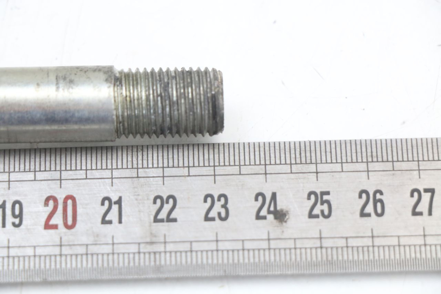 photo de OŚ PRZEDNIEGO KOŁA RENAULT KOURANOS 125 (2001 - 2004) - Inny kąt widzenia