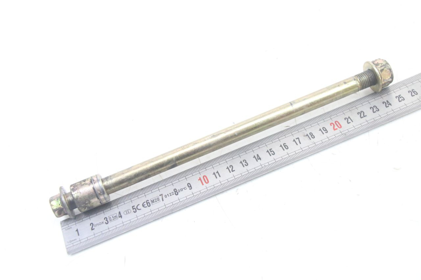 photo de OŚ PRZEDNIEGO KOŁA KYMCO GRAND DINK 125 (2008 - 2014) - Zoom stanu zużycia