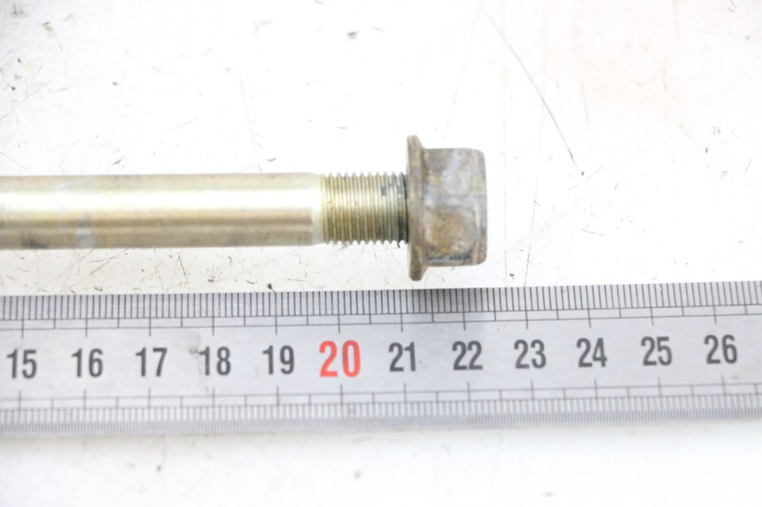 photo de OŚKA KOŁA PRZEDNIEGO KYMCO STRYKER OFF ROAD 125 (1999 - 2005) - Zoom stanu zużycia