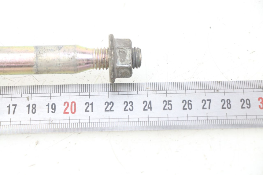 photo de OŚ KOŁA PRZEDNIEGO PIAGGIO LIBERTY IGET 4T 50 (2015 - 2020) - Szczegół części