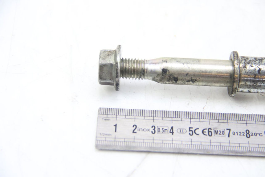 photo de OŚ KOŁA PRZEDNIEGO PIAGGIO LIBERTY IGET 4T 50 (2015 - 2020) - Zbliżenie techniczne