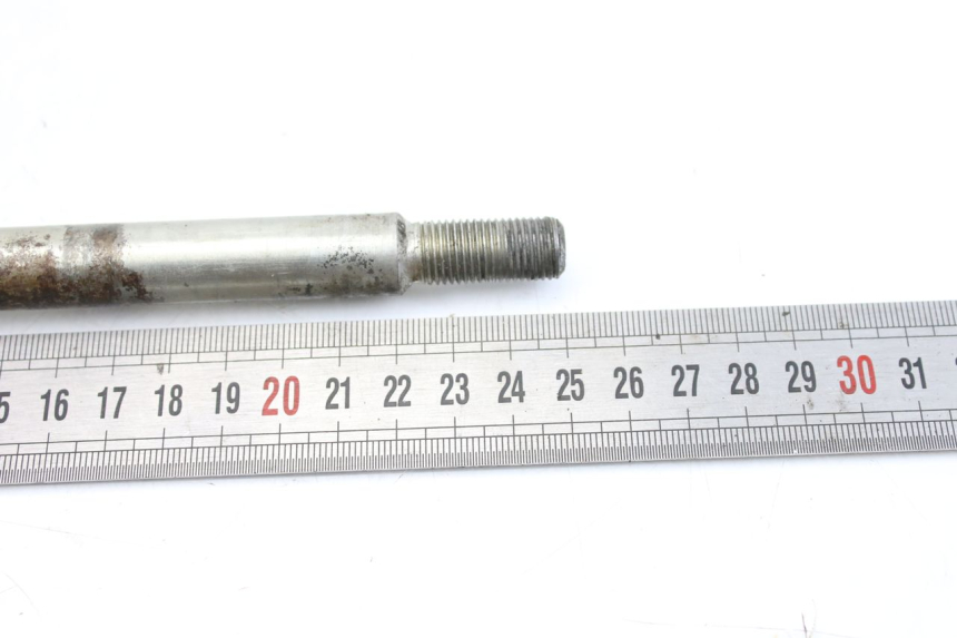 photo de OŚ KOŁA PRZEDNIEGO PEUGEOT LUDIX 50 (2008 - 2017) - Zbliżenie techniczne