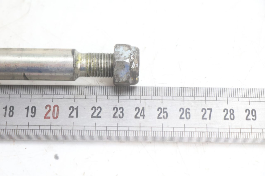 photo de OS PRZEDNIEGO KOŁA PEUGEOT LUDIX PRO 2T 50 (2010 - 2017) - Inny kąt widzenia