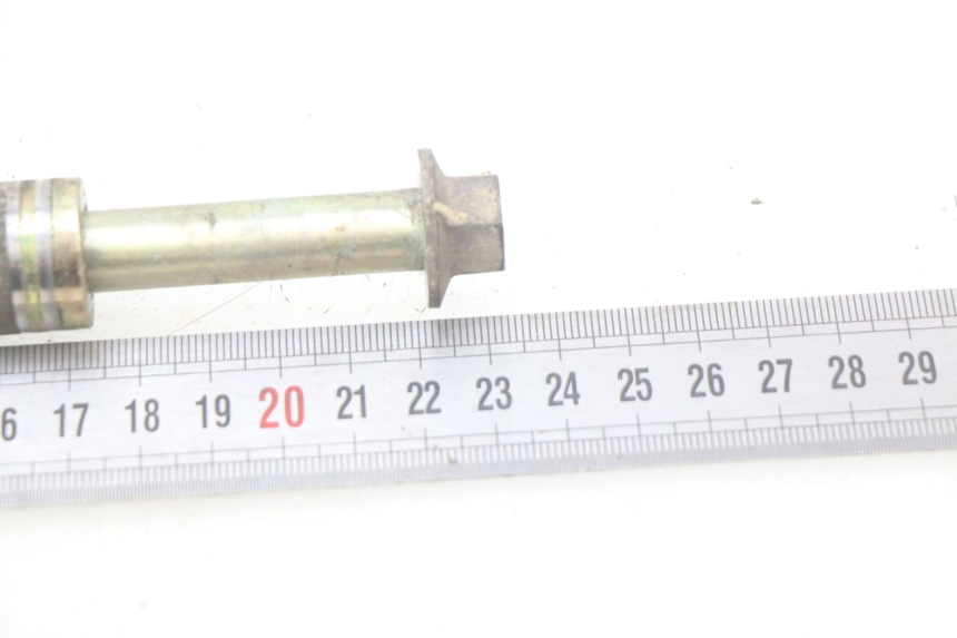 photo de OŚ KOŁA PRZEDNIEGO TNT MOTOR OTTO 2T 50 (2012 - 2018) - Zoom stanu zużycia