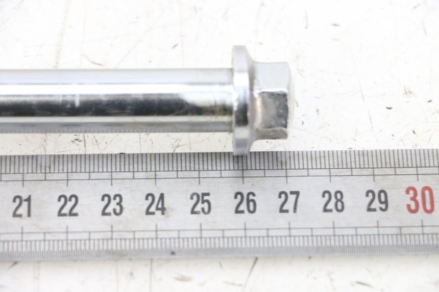 photo de OŚ KOŁA PRZEDNIEGO REGAL RAPTOR RAXTER 2 125 (2007 - 2015) - Inny kąt widzenia