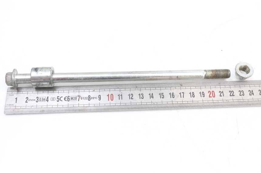 photo de OŚ KOŁA PRZEDNIEGO TNT MOTOR ROMA 10' 4T 50 (2019 - 2022) - Szczegół części