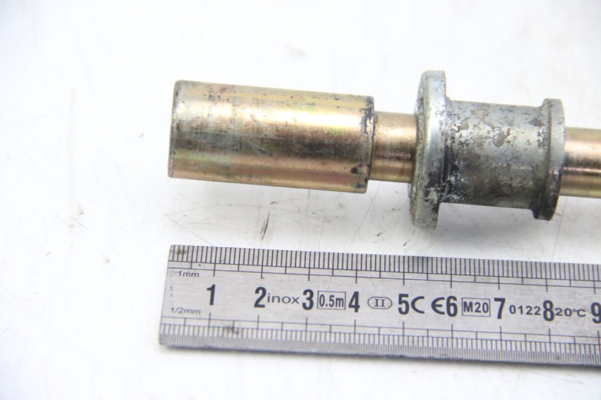 photo de OŚKA KOŁA PRZEDNIEGO HYOSUNG RT KARION 125 (2003 - 2007) - Inny kąt widzenia