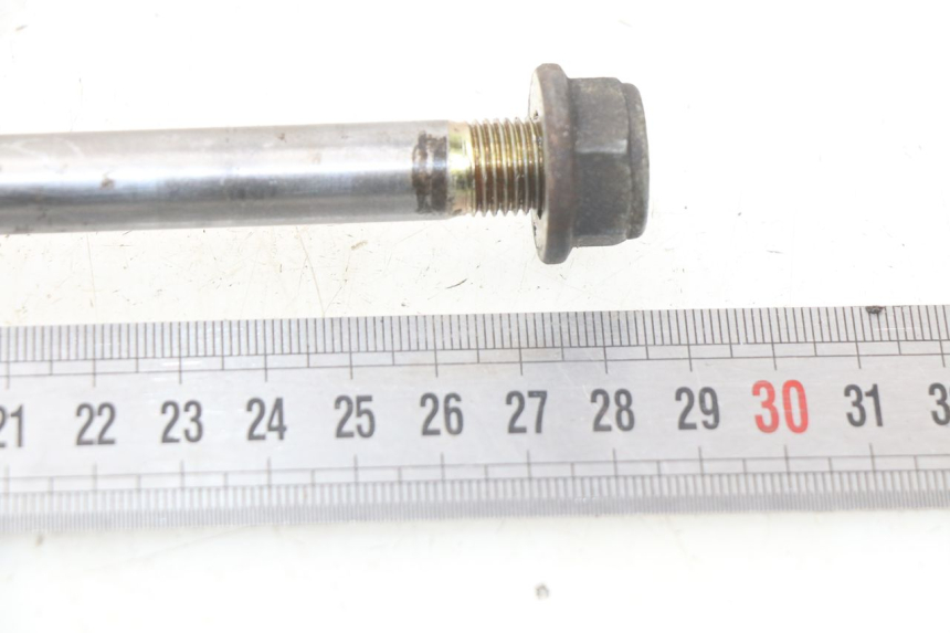 photo de OŚ KOŁA PRZEDNIEGO DAELIM S2 FI 125 (2008 - 2017) - Szczegół części