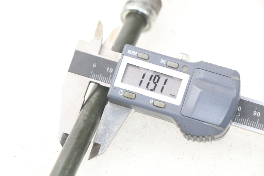 photo de OŚ KOŁA PRZEDNIEGO DAELIM S4 50 (2010 - 2015) - Inny kąt widzenia