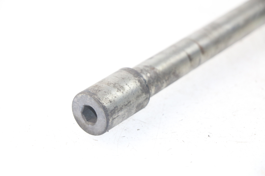 photo de OŚ KOŁA PRZEDNIEGO PEUGEOT SATELIS 500 (2007 - 2013) - Szczegół części