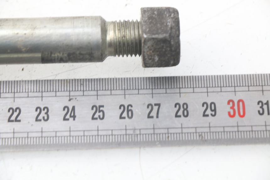 photo de OŚ KOŁA PRZEDNIEGO PEUGEOT SATELIS 500 (2007 - 2013) - Punkty mocowania