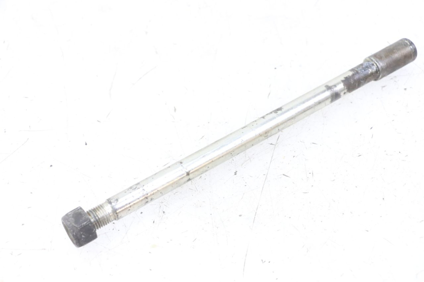 photo de OŚ KOŁA PRZEDNIEGO PEUGEOT SATELIS 125 (2013 - 2018) - Widok główny