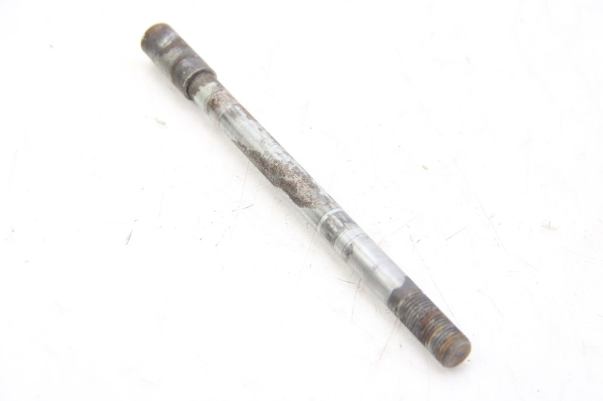 photo de OŚ KOŁA PRZEDNIEGO APRILIA SCARABEO 4T 50 (2009 - 2017) - Szczegół części