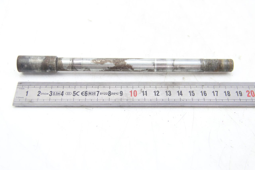 photo de OŚ KOŁA PRZEDNIEGO APRILIA SCARABEO 4T 50 (2009 - 2017) - Inny kąt widzenia