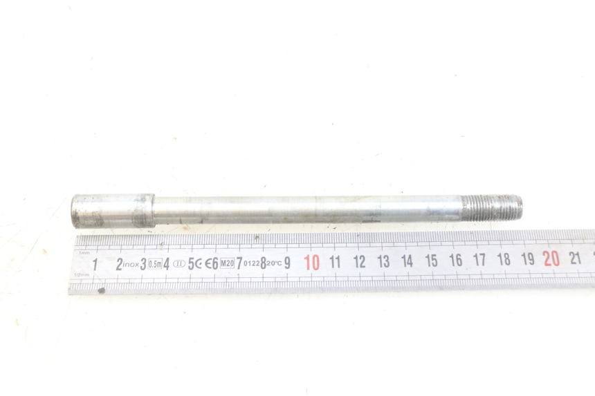 photo de OŚ KOŁA PRZEDNIEGO APRILIA SCARABEO 100 (2003 - 2012) - Inny kąt widzenia