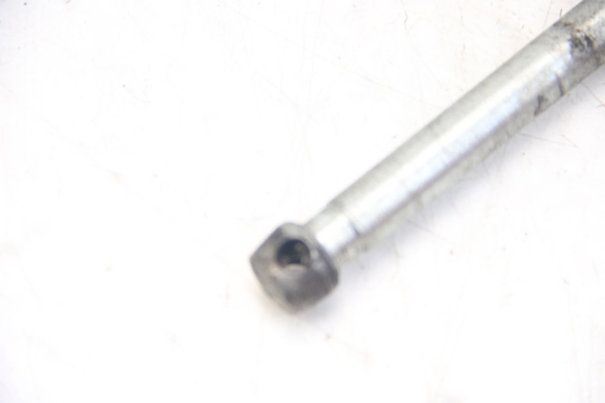 photo de OŚKA KOŁA PRZEDNIEGO JAWA STELLA BABETTA 134 50 - Zoom stanu zużycia