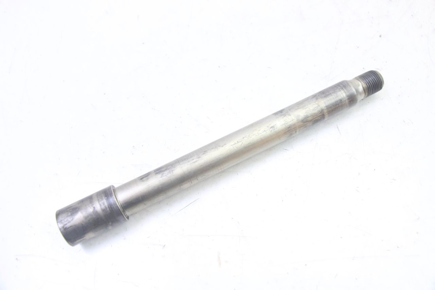 photo de OŚKA KOŁA PRZEDNIEGO YAMAHA TDM ABS 900 (2002 - 2014) - Widok główny