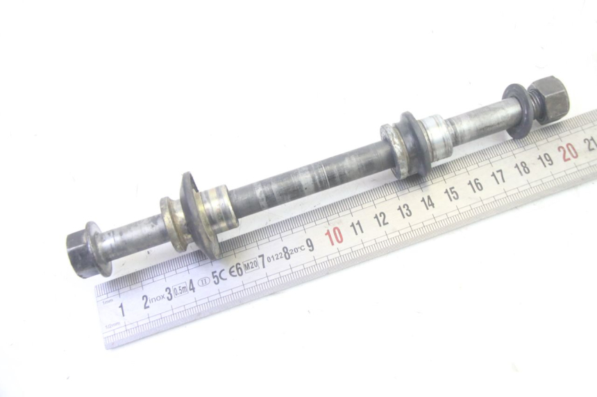 photo de OŚKA KOŁA PRZEDNIEGO YAMAHA TTR 125 (2000 - 2020) - Zoom stanu zużycia