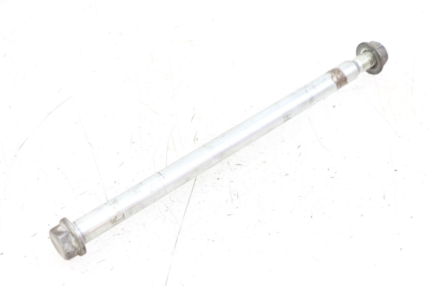 photo de OŚ PRZEDNIEGO KOŁA PIAGGIO TYPHOON 50 (2000 - 2009) - Zbliżenie techniczne