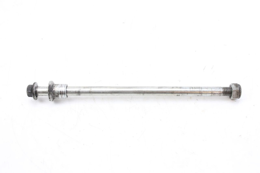 photo de OŚ KOŁA PRZEDNIEGO SUZUKI UH BURGMAN 125 (2002 - 2006) - Widok główny