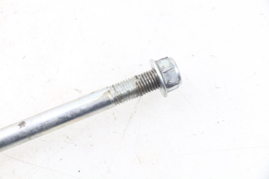 photo de OŚ KOŁA PRZEDNIEGO JM MOTORS VIPER 4T 50 (2015 - 2022) - Zoom stanu zużycia