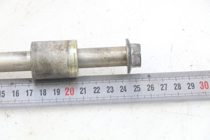 photo de OŚ KOŁA PRZEDNIEGO DAELIM VL DAYSTAR 125 (2000 - 2011) - Inny kąt widzenia