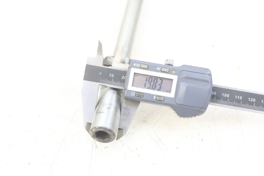 photo de OŚ KOŁA PRZEDNIEGO YAMAHA X-CITY XCITY 125 (2007 - 2013) - Szczegół części