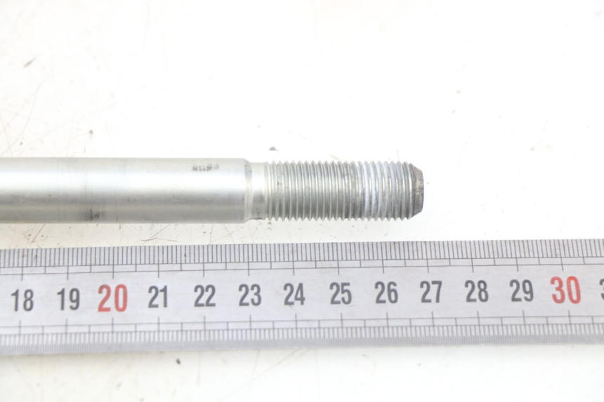 photo de OŚ KOŁA PRZEDNIEGO YAMAHA X-CITY XCITY 125 (2007 - 2013) - Inny kąt widzenia