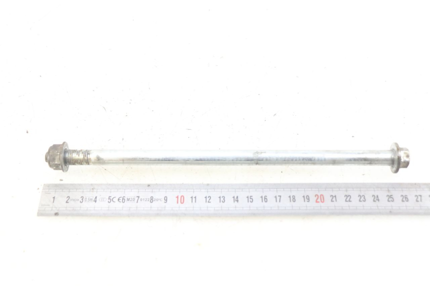 photo de OŚ KOŁA PRZEDNIEGO SYM X-PRO 4T 50 (2014 - 2021) - Inny kąt widzenia