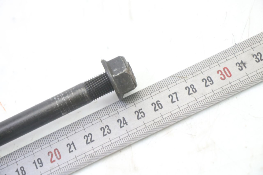 photo de OŚKA KOŁA PRZEDNIEGO HONDA X8R 50 (1998 - 2003) - Inny kąt widzenia