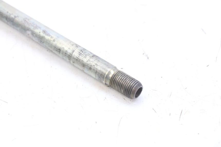 photo de OŚKA KOŁA PRZEDNIEGO YAMAHA XJ600 XJ DIVERSION 600 (1992 - 1997) - Zbliżenie techniczne