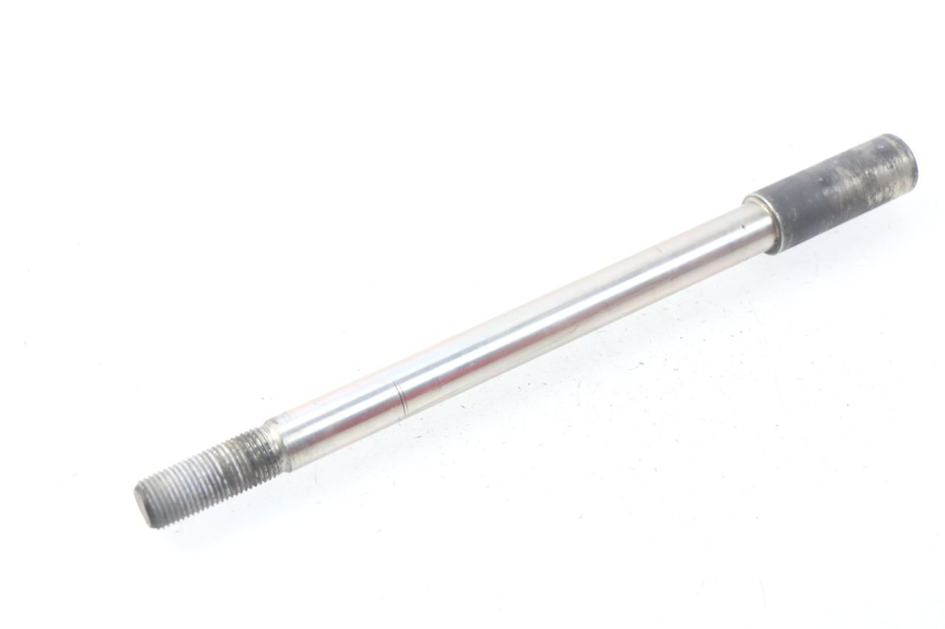 photo de OŚ KOŁA PRZEDNIEGO YAMAHA YP X-MAX XMAX 400 (2014 - 2017) - Punkty mocowania