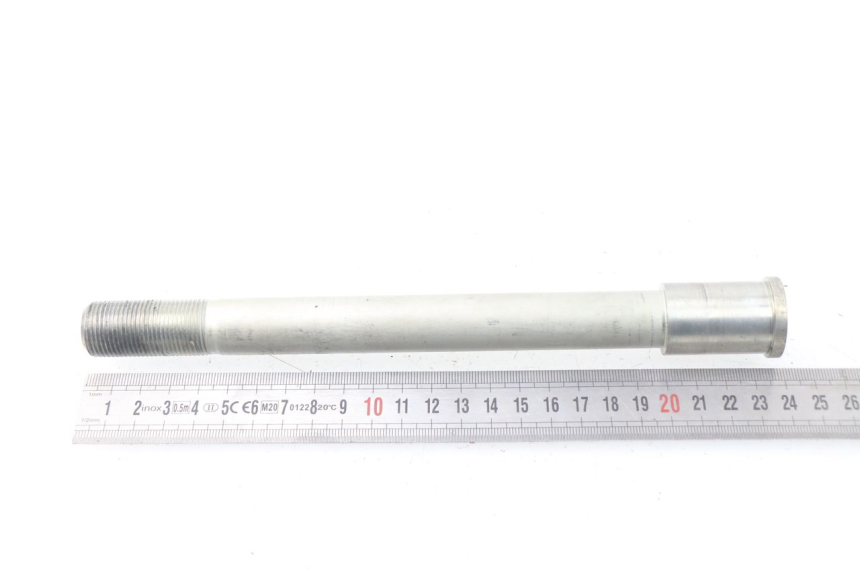 photo de OŚ KOŁA PRZEDNIEGO KAWASAKI Z Z900 900 (2017 - 2019) - Zoom stanu zużycia