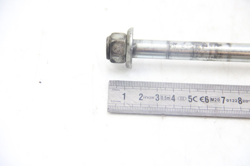 photo de OŚ KOŁA PRZEDNIEGO PIAGGIO ZIP 4T 50 (2018 - 2020) - Inny kąt widzenia