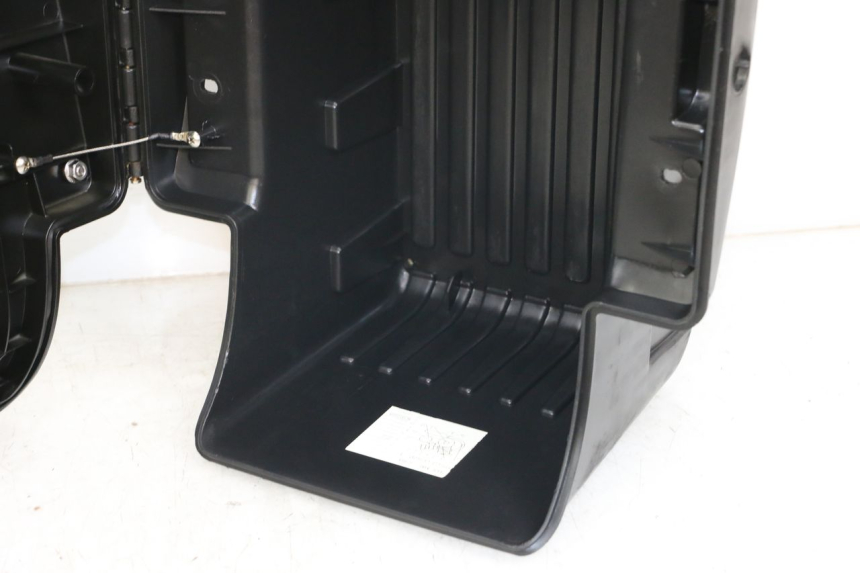 photo de POJEMNIK NA AKUMULATOR E-MAX 80L 1 (2011 - 2014) - Widok ogólny