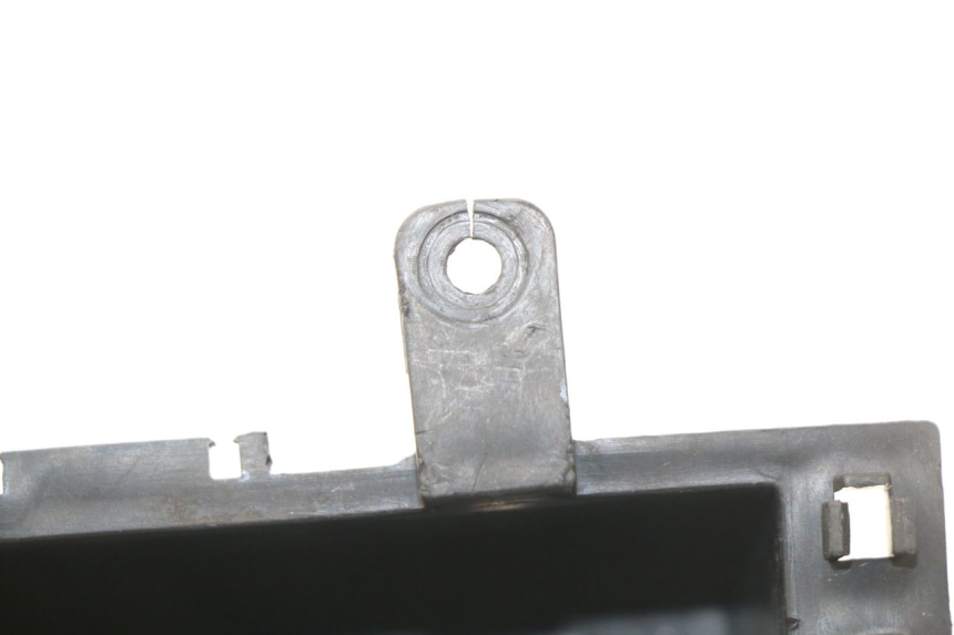 photo de POJEMNIK NA AKUMULATOR KYMCO AGILITY CITY 2T 50 (2008 - 2016) - Szczegół części