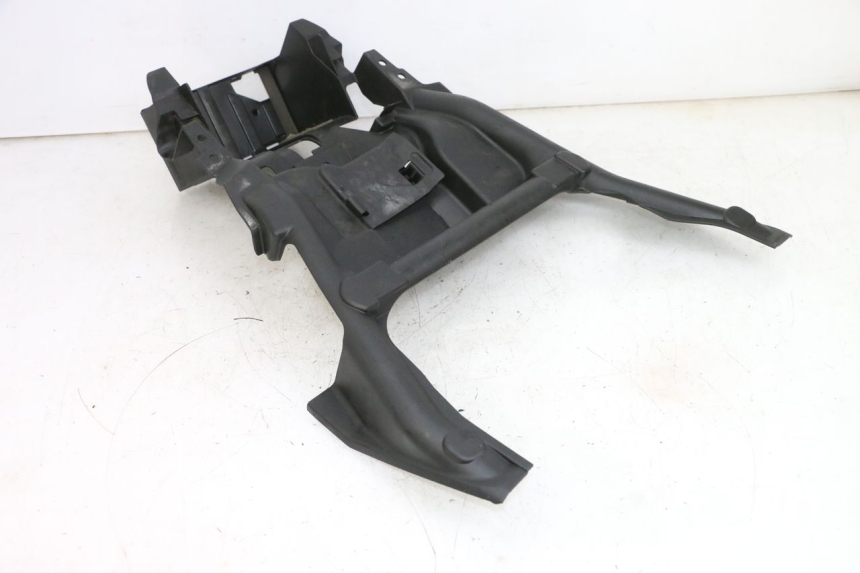 photo de POJEMNIK NA AKUMULATOR SUZUKI BURGMAN 650 (2013 - 2020) - Widok ogólny