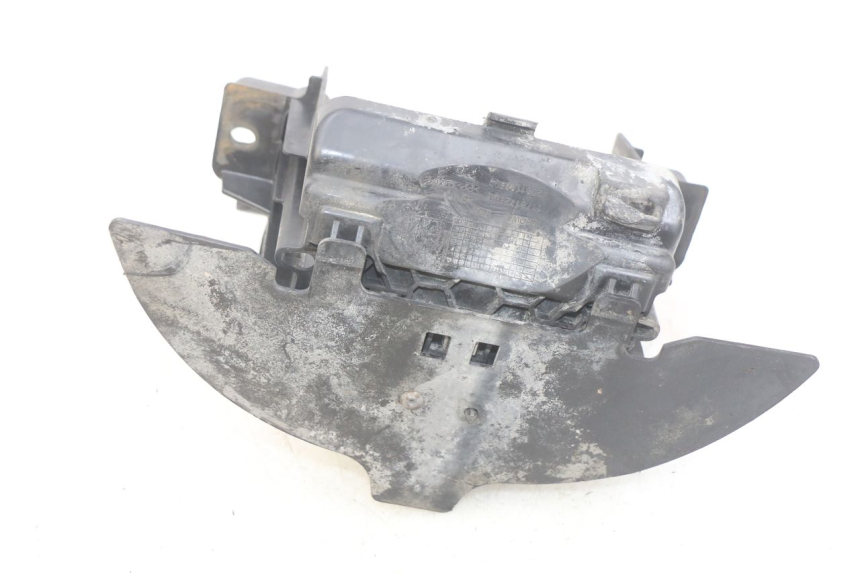 photo de POJEMNIK NA AKUMULATOR PEUGEOT CITYSTAR 125 (2011 - 2017) - Zoom stanu zużycia