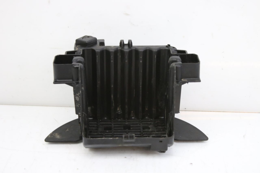 photo de POJEMNIK NA AKUMULATOR PEUGEOT CITYSTAR 50 (2013 - 2017) - Widok główny