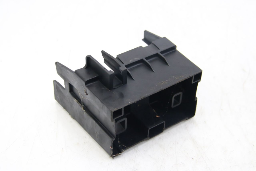 photo de POJEMNIK NA AKUMULATOR PEUGEOT CITYSTAR 50 (2013 - 2017) - Szczegóły charakterystyczne