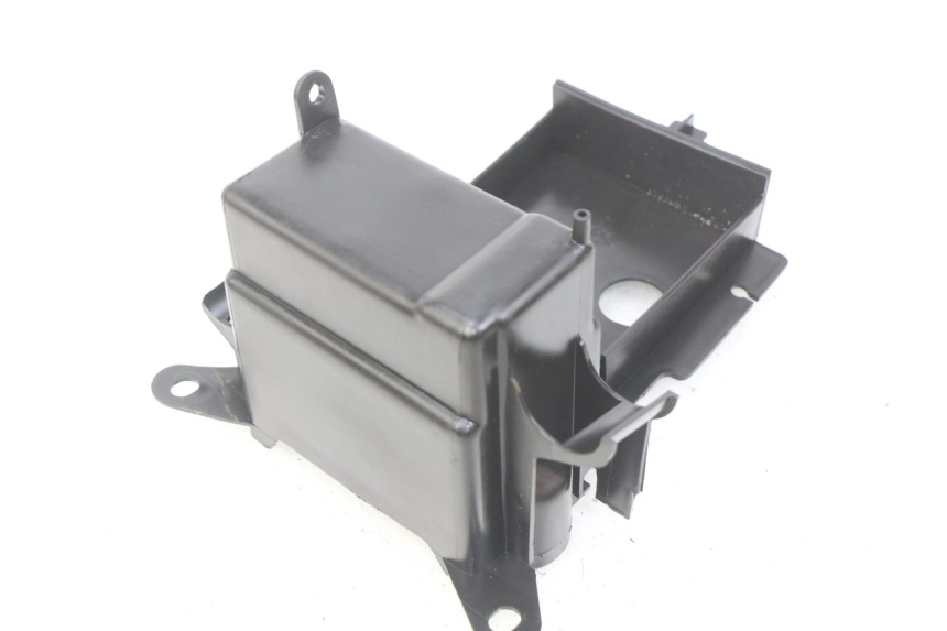 photo de POJEMNIK NA AKUMULATOR SUZUKI CP 80 (1985 - 1996) - Zoom stanu zużycia