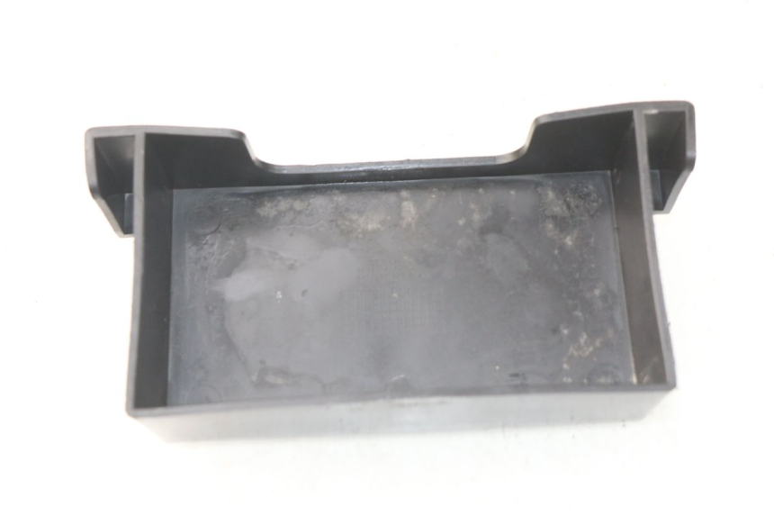 photo de POJEMNIK NA AKUMULATOR EUROCKA FIFTY 50 (2013 - 2022) - Zoom stanu zużycia