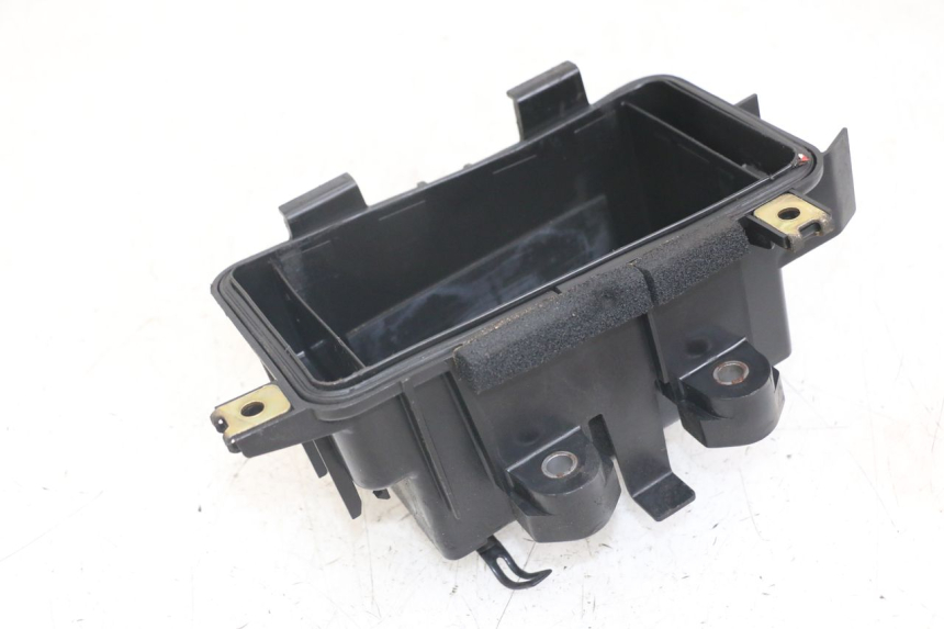 photo de POJEMNIK NA AKUMULATOR HONDA FJS SILVERWING SILVER WING 600 (2001 - 2010) - Inny kąt widzenia