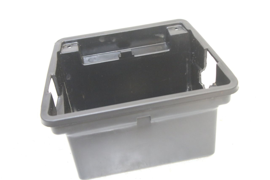 photo de POJEMNIK NA AKUMULATOR VENESI FLY RETRO 4T 50 (2020 - 2025) - Widok główny