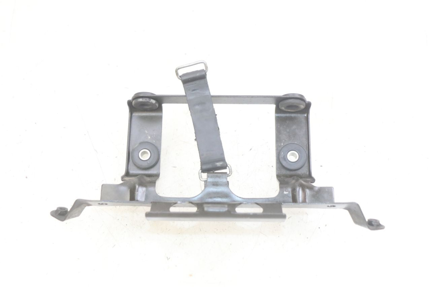 photo de POJEMNIK NA AKUMULATOR YAMAHA FZS FAZER 600 (1998 - 2001) - Inny kąt widzenia