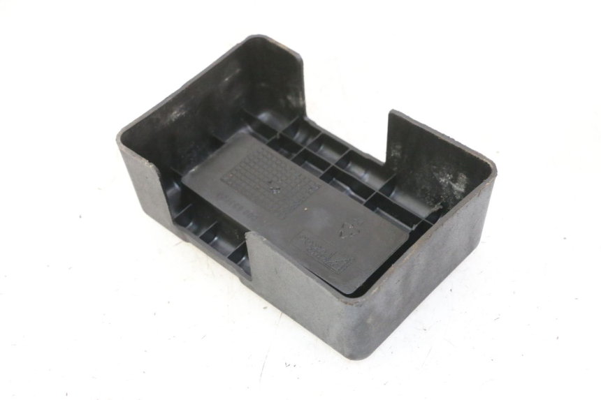 photo de POJEMNIK NA AKUMULATOR GILERA NEXUS 300 (2008 - 2013) - Inny kąt widzenia