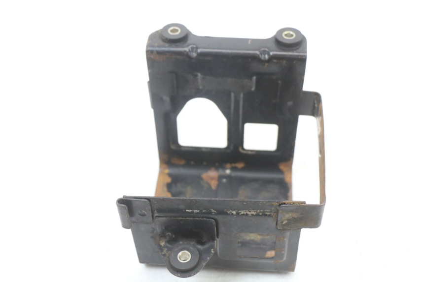 photo de POJEMNIK NA AKUMULATOR SUZUKI GSX E 250 (1982 - 1983) - Szczegół części