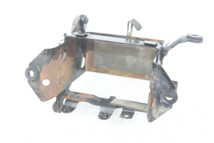 photo de POJEMNIK NA AKUMULATOR SUZUKI GSX-F GSX  F 1100 (1988 - 1994) - Inny kąt widzenia