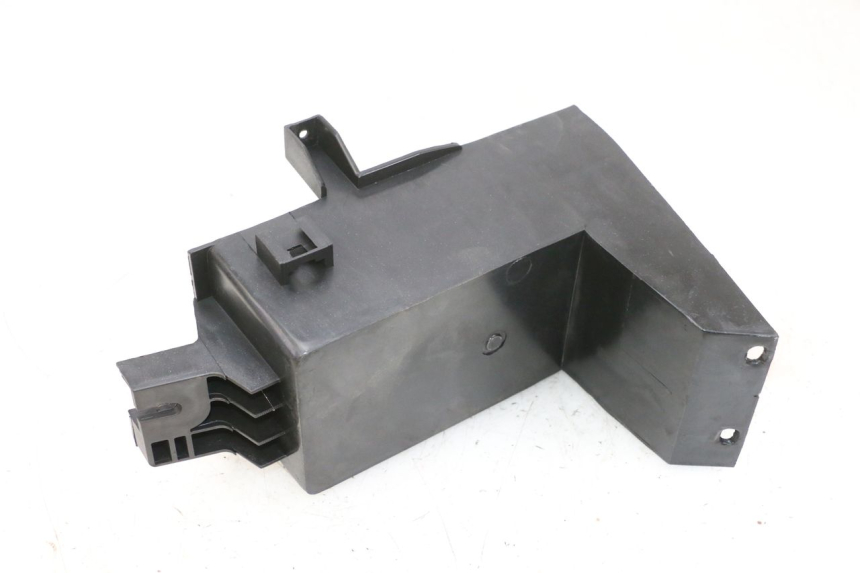 photo de POJEMNIK NA AKUMULATOR JM MOTORS GTS 125 (2015 - 2019) - Inny kąt widzenia