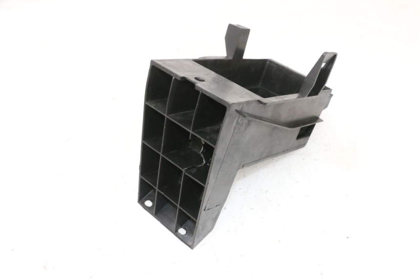 photo de POJEMNIK NA AKUMULATOR JM MOTORS GTS 125 (2015 - 2019) - Zbliżenie techniczne